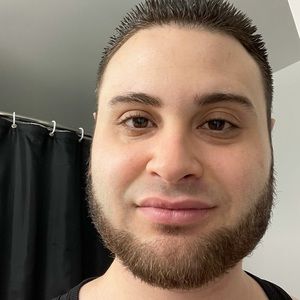 Meet your Posher, Zachary